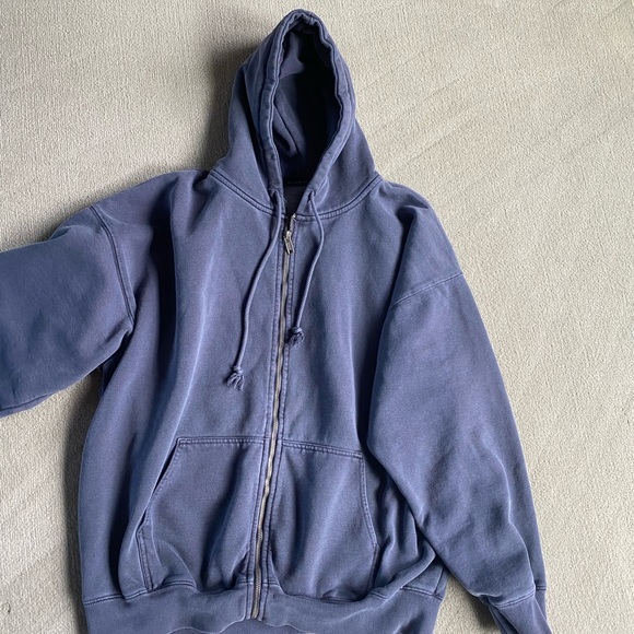 Brandy Melville Tops - Brandy Melville Christy Hoodie